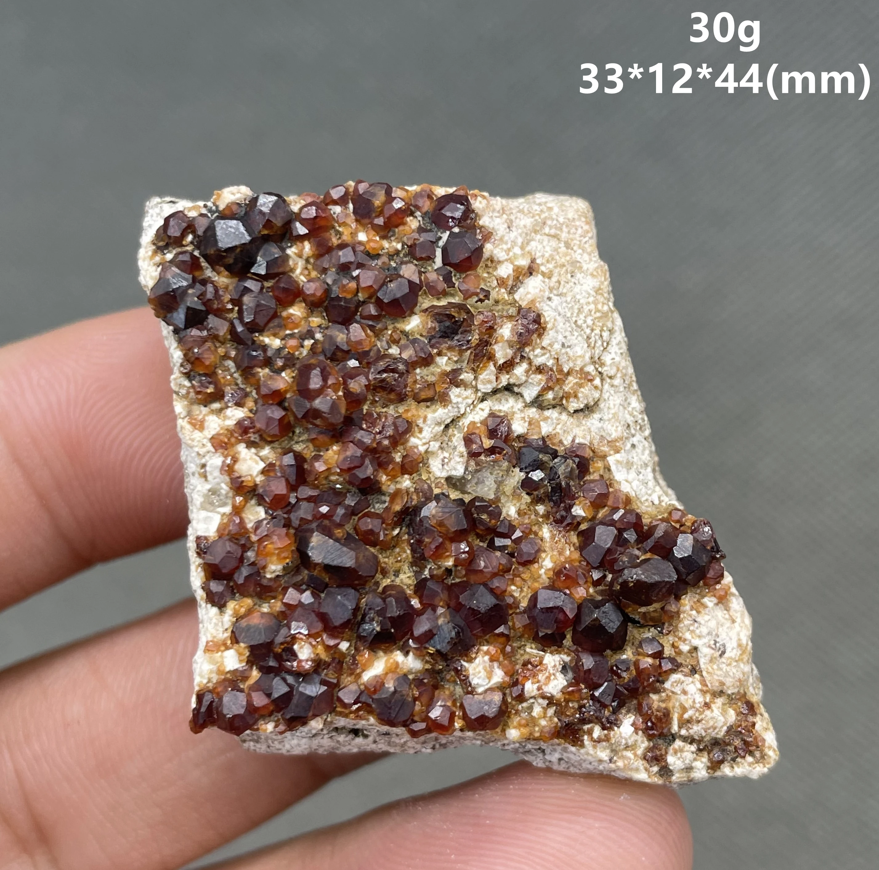 

BEST! 100% Natural garnet mineral specime stones and crystals healing crystals quartz