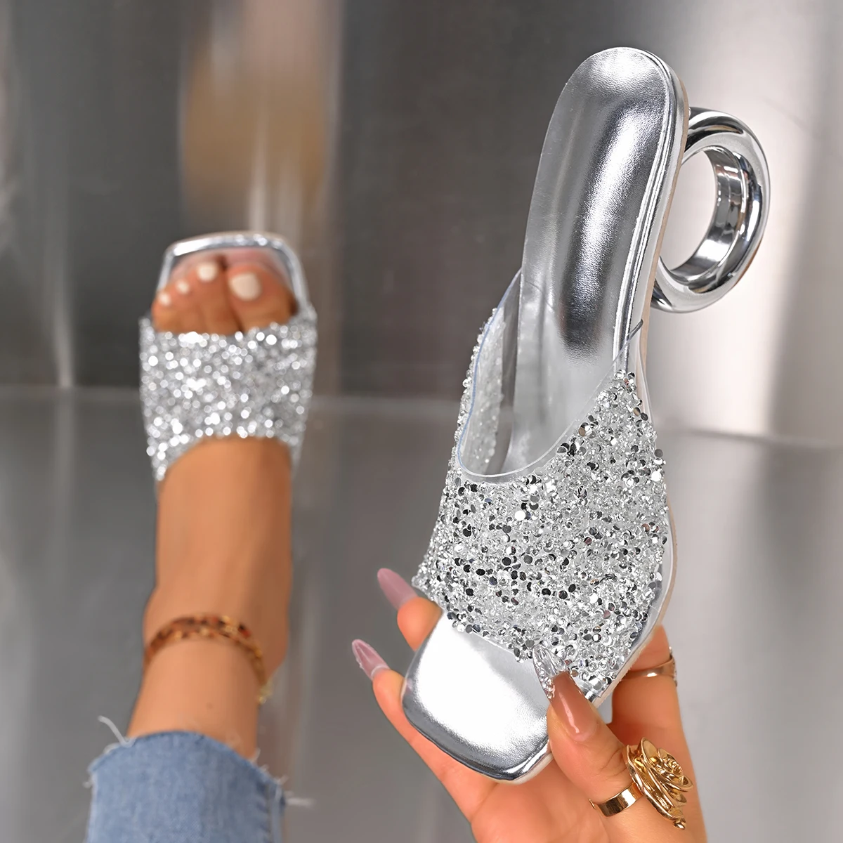 أنيقة أشار تو عالية الكعب النعال النساء الصيف موضة واضح كريستال كعب الصنادل امرأة لامعة الترتر مأدبة أحذية الحفلات
