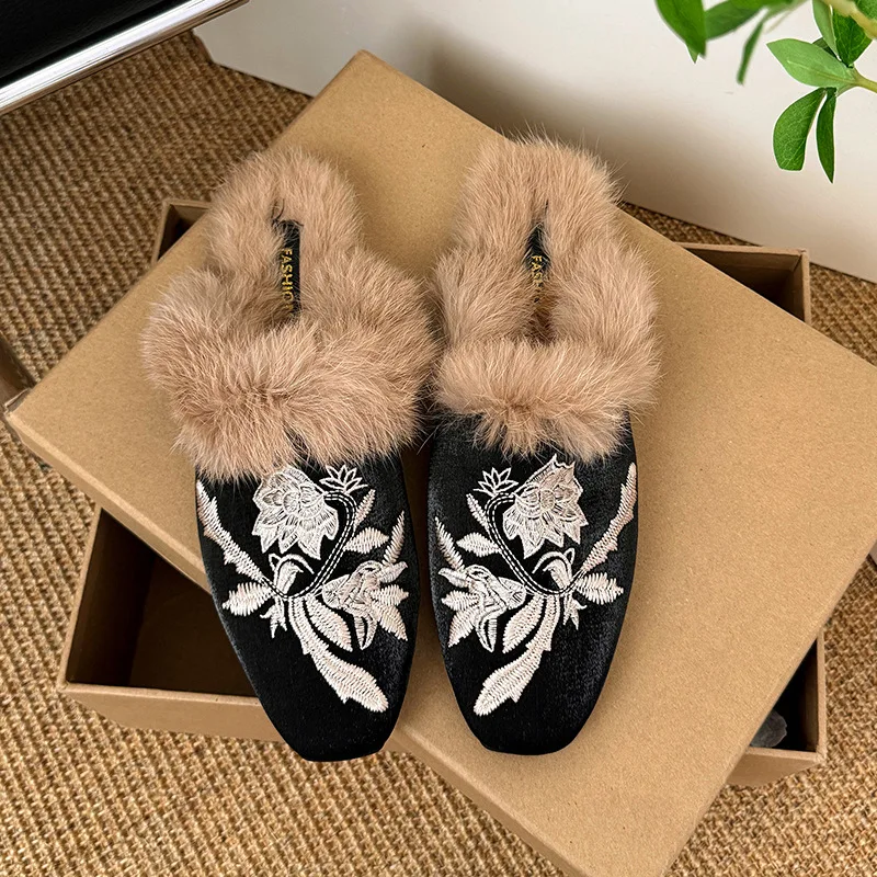 Large Size Women's Half Slippers Winter New Non Slip Plush Soft Sole Cotton Slippers Fashion Embroidery Comfort Warm Shoes