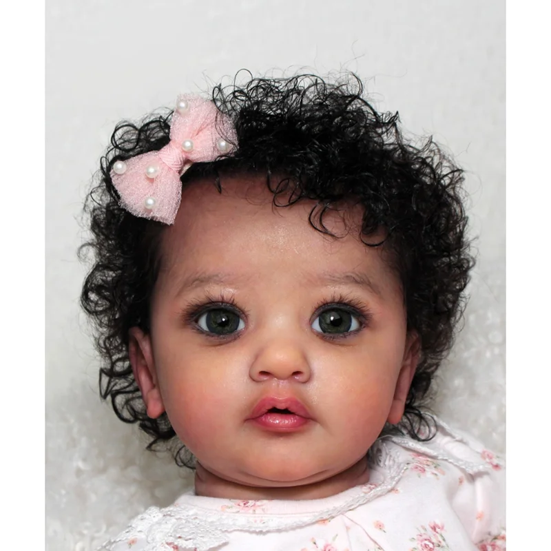 55cm-reborn-baby-doll-ayana-princess-girl-capelli-ricci-neri-fatti-a-mano-pelle-nera-con-vene-visibili-nella-bambola-della-collezione-d'arte-dell'immagine