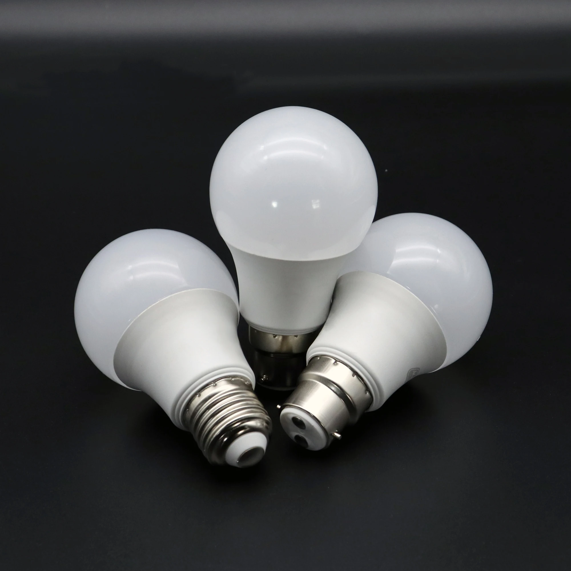 홈 오피스 실내 장 밝은 LED 전구, 에너지 절약 램프, A60, 8W-15W, AC120V, 230V, B22, E27, 3000K, 4000K, 6000K, 1-8 개
