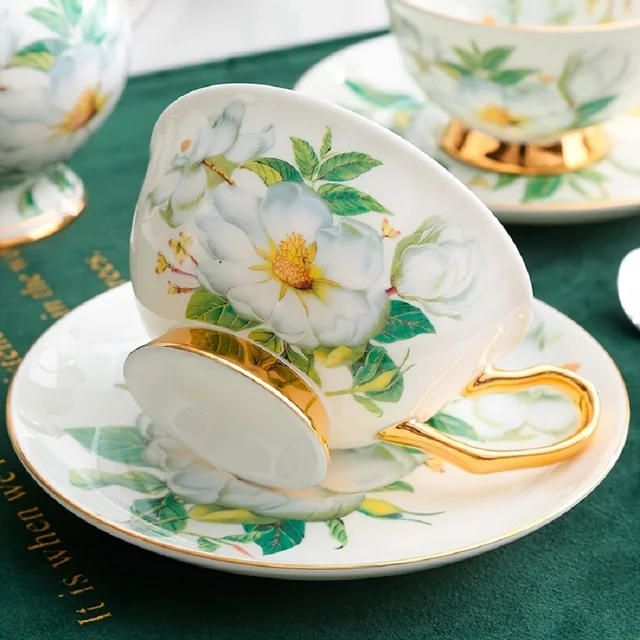 Floral Tea Cups And Saucers Set Of 8 – 8 OZ Porcelain With Spoons, Vintage Style For Afternoon Tea, Latte, Mother’s Day Gift