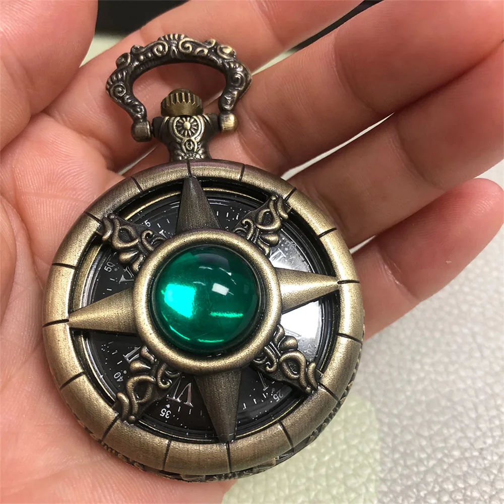 Hollow Sun Rhinestone Decorated Chic Bronze Quartz Pocket Watch Men Women Black Starry Roman Numerals Fob Chain Pendant Clock