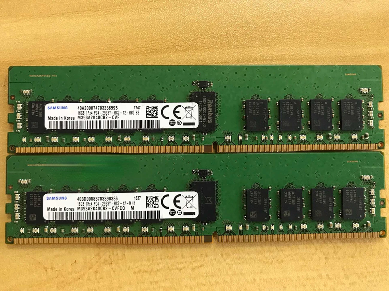 

For Samsung M393A2K40CB2-CVF 16G 1rx4 PC4-2933Y DDR4 ECC Reg Memory Strip