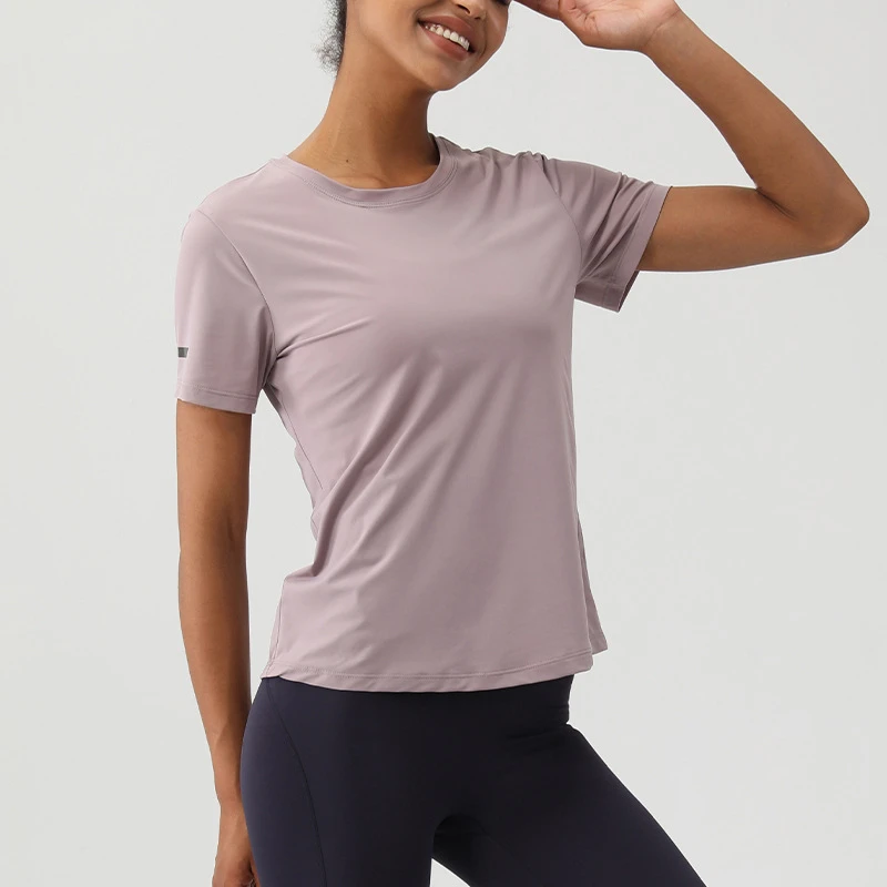 Loose Round Neck Women's Sports & Fitness Top - Image 3