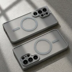 Luxur Matte Translucent Shockproof Magnetic Case with Magsafe Back Cover - Galaxy S23 Ultra (GRAY)