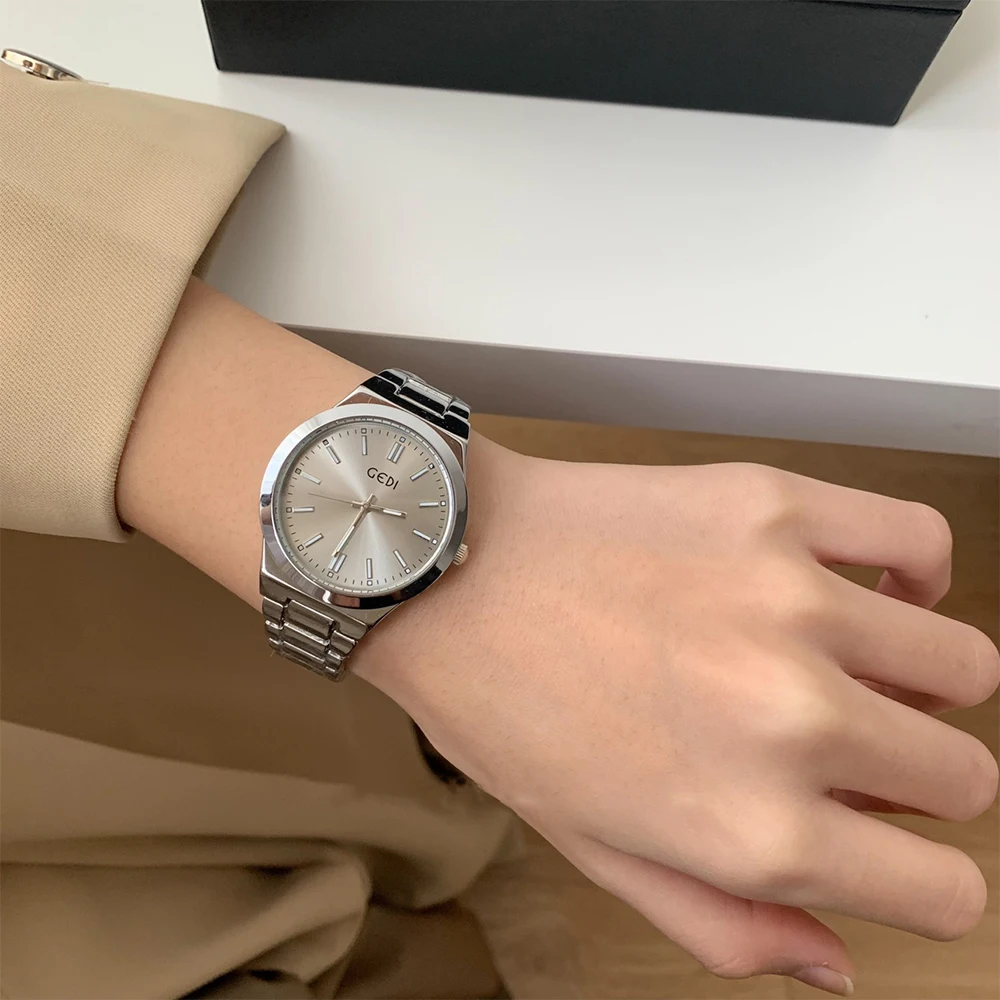 Fashion Temperament Minimalist luxury Quartz Watch For women's girl Student gift  Women's accessories