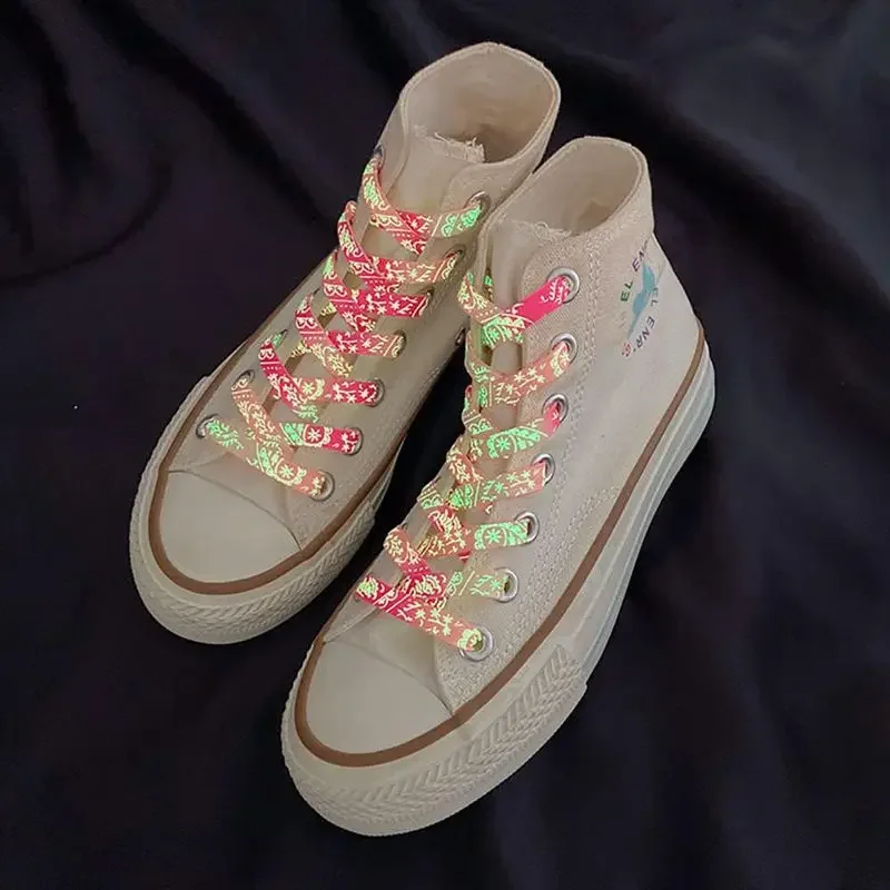 Fluoreszierende Schnürsenkel, die im Dunkeln leuchten, Schnürsenkel, Cashew-Blumenmuster, Farbverlauf, breite, flache Schnürsenkel für Sneakers, Schnürsenkel – Detail 7