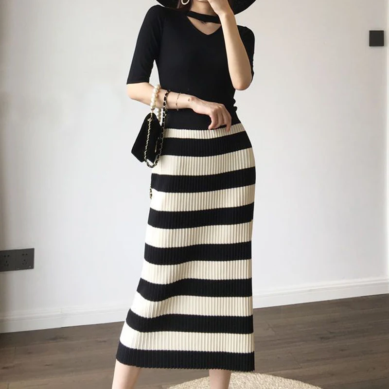 2022 Spring Autumn Fashion Elegant Striped Pleated Knitted Skirt for Women Office Lady High Waist Bodycon Street Midi Skirt Jupe