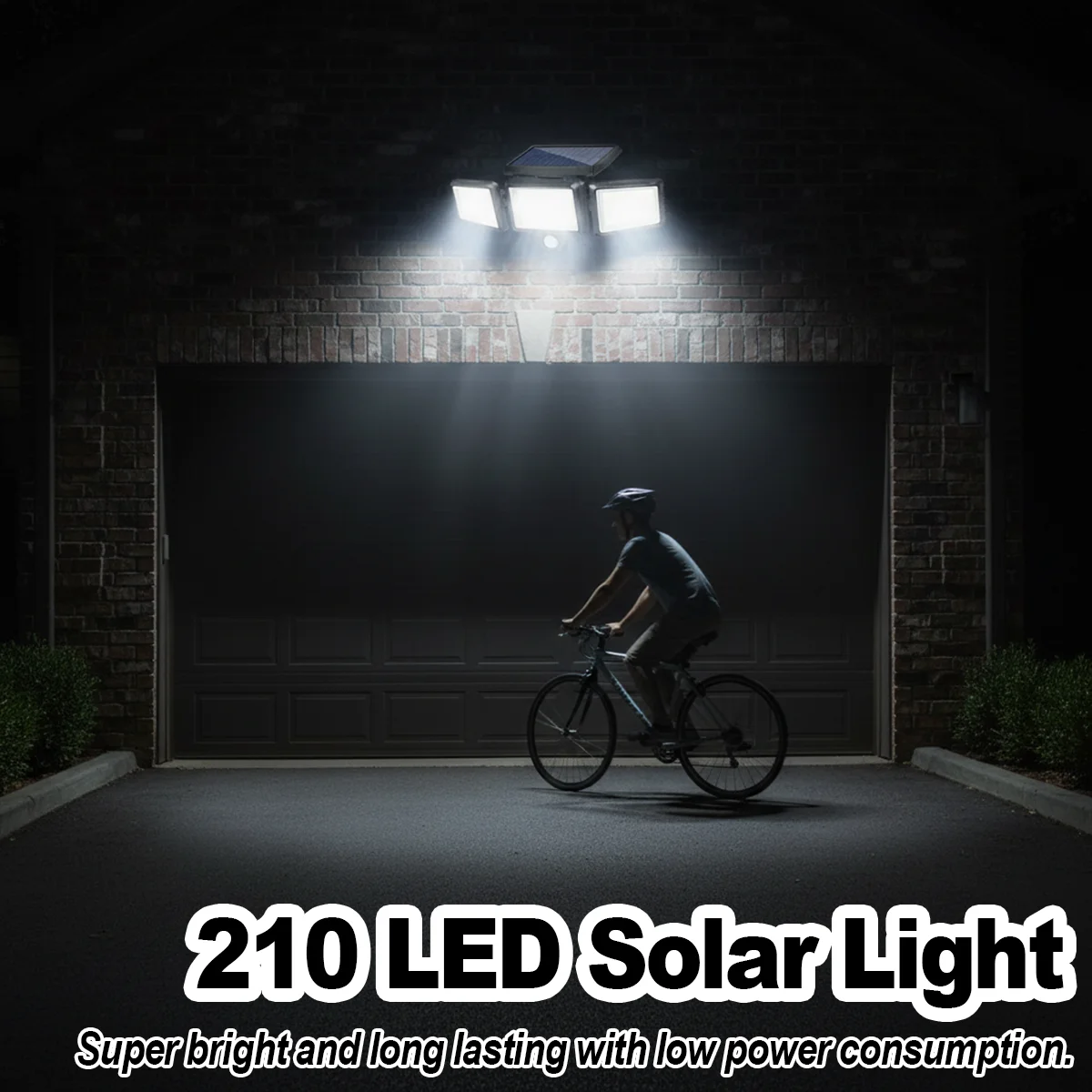 ไฟติดผนังโซลาร์เซลล์ 3 หัว LED มุมกว้าง ไฟส่องสว่างกลางแจ้ง พร้อมรีโมทคอนโทรล กันน้ำ สำหรับสวนภายนอกอาคาร เพื่อความปลอดภัย 1