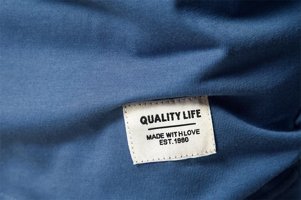 Casual Pure Cotton Long Sleeve Men's T-shirt model back