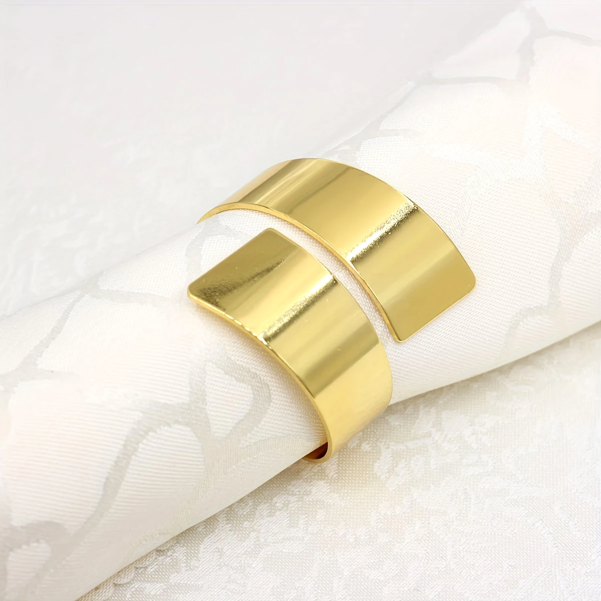 6pcs Gold Napkin Rings Rose Flower leaf Spiral Knife Fork Shaped for Table Cloth Decoration Dining Table Decor Settings napkin ring