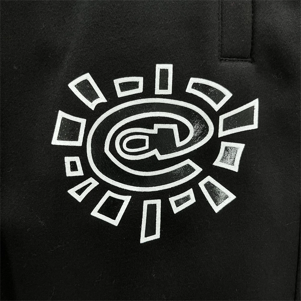 Description Picture 5 of itemHigh street couple sweatpants loose fashion trousers EU hot selling sports casual pants men and women street dance clothes