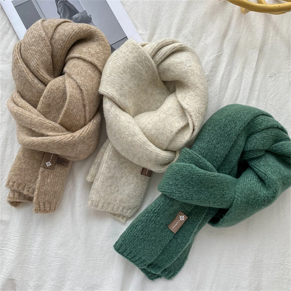 

Winter Thickened Warm Scarf for Women New Female Soft Men Sweet Leather Label Shawls Unisex Knitting Wool Scarves Wraps hijab