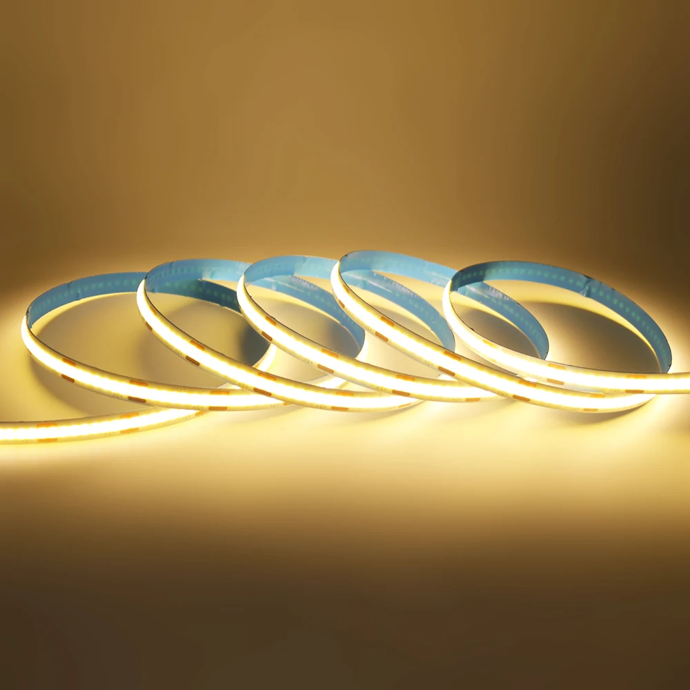 ตัวเลือกสินค้า LED Strip ยืดหยุ่น สีสันสดใส ตกแต่งบ้านได้ทุกสไตล์