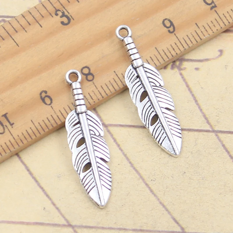 20 Stück Charms Federblatt 29x8mm Tibetsilber Farbe Anhänger Antik Schmuckherstellung DIY Handarbeit Handwerk