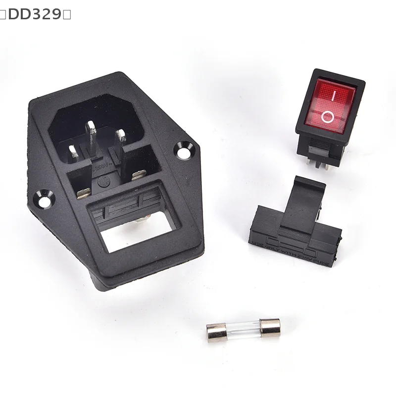 〔DD329〕 NEW 3 Pin AC Inlet Male Plug Power Socket With Fuse Switch 10A 250V 3Pin