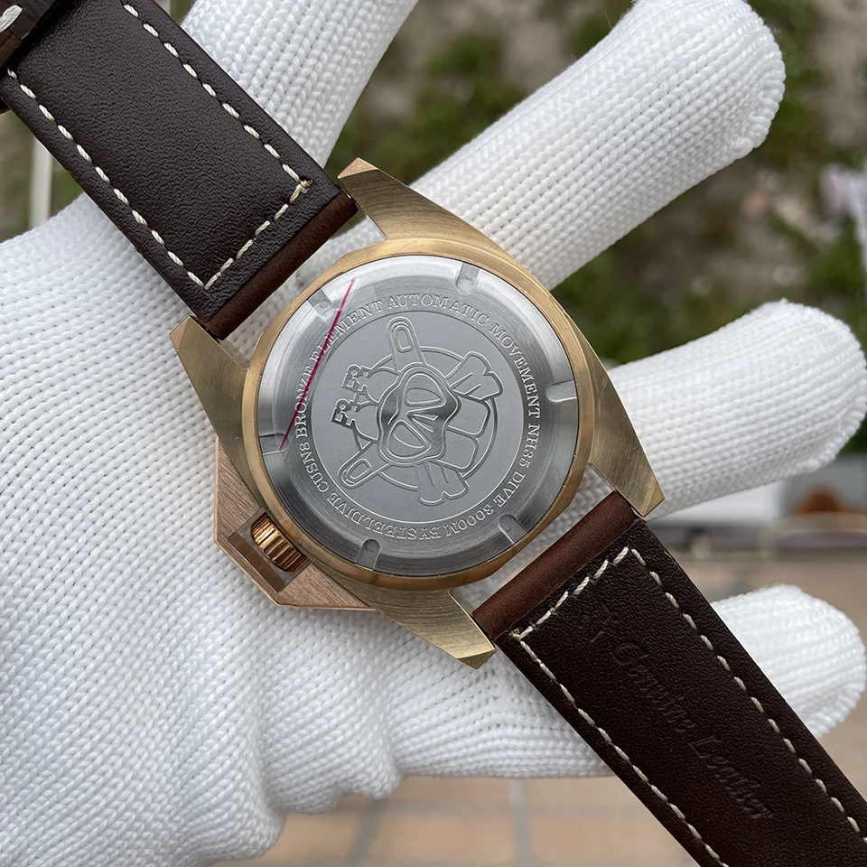 Sdd381ccc085b41d2b972d7a9ed4ca