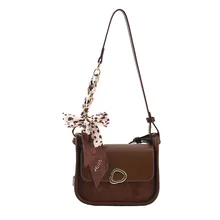 

Grind Arenaceous Saddle Shoulder Bags Female 2022 New Tide Restoring Ancient Ways Of Vogue Chain Alar Package Niche Joker Ins