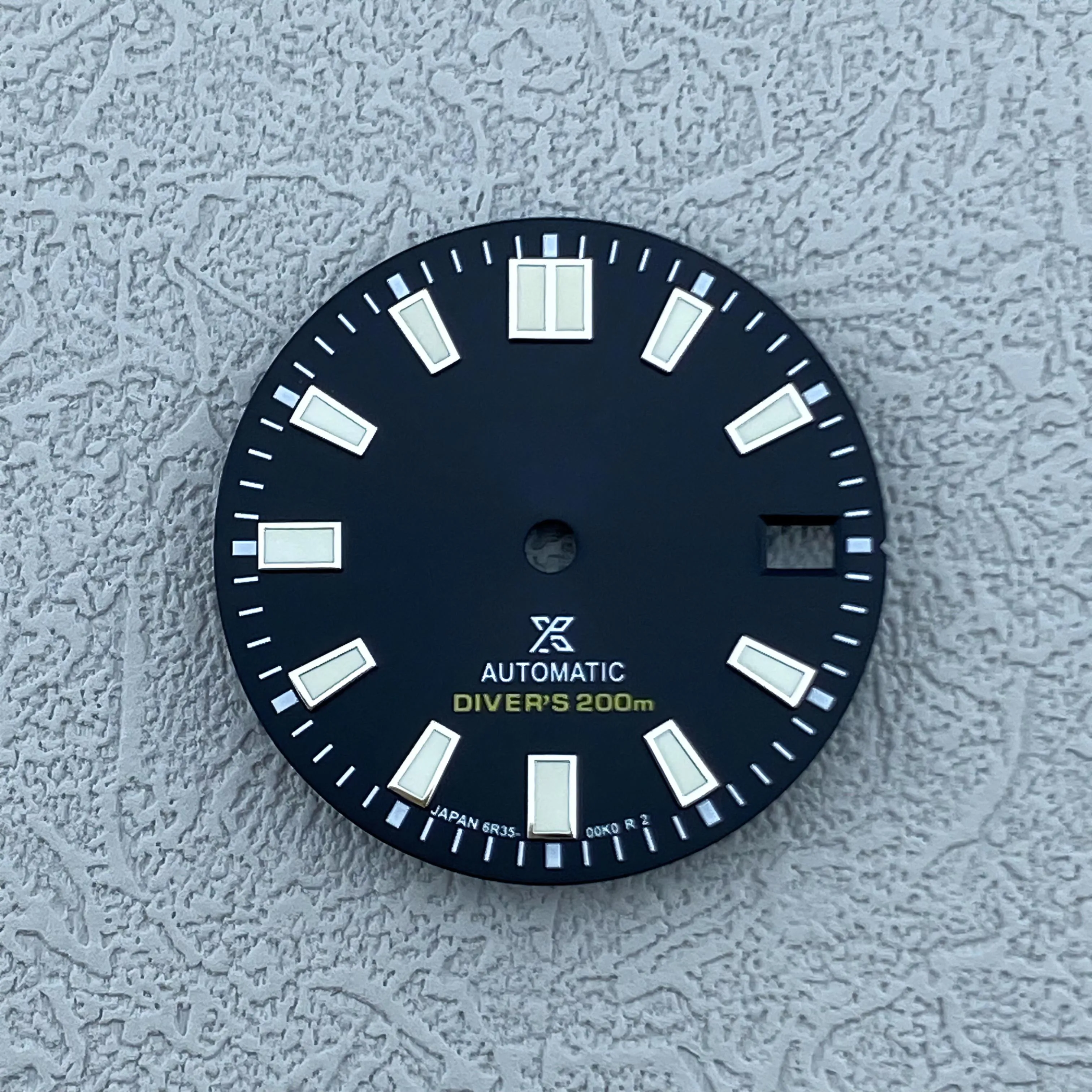 28.5mm sun pattern font with S logo suitable forNH35/36/4R movement with green glow dial watch accessories for men's watches(BT)