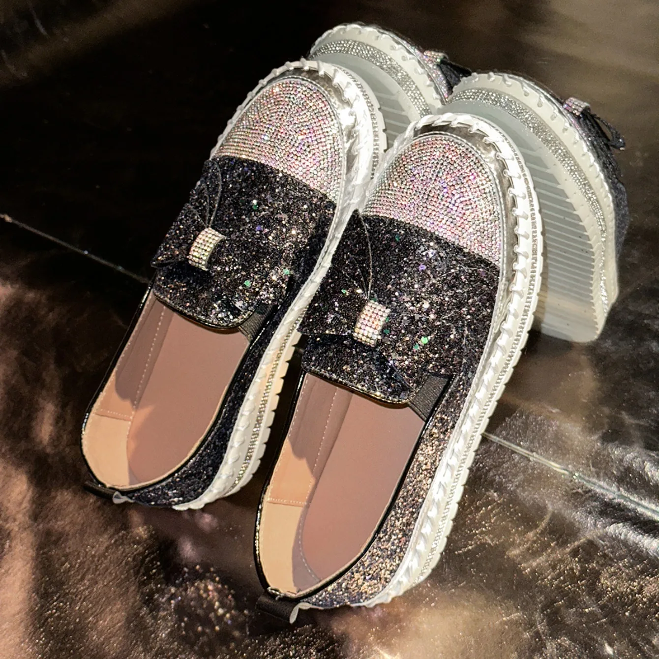 Women Sneakers Fashionable Diamonds - Uniqwear