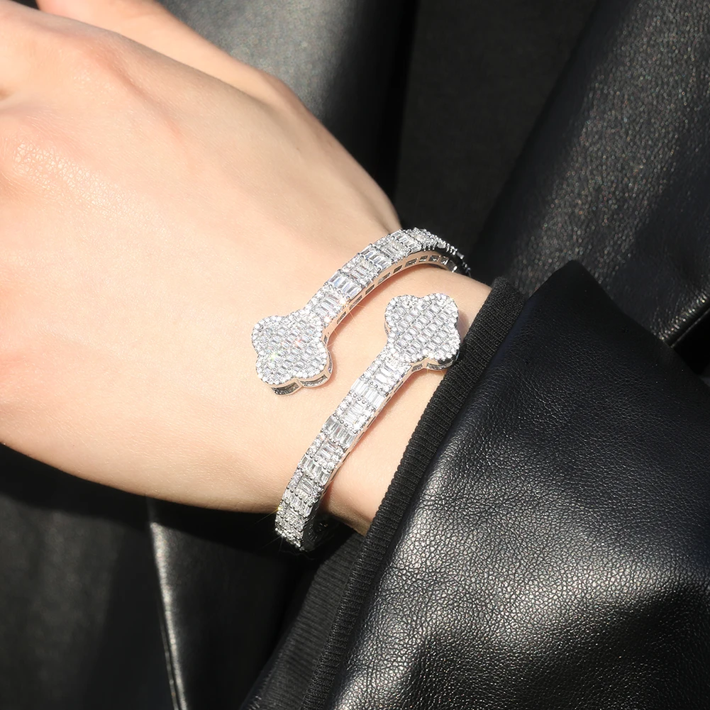 THE BLING KING Double Four Leaf Clover Cuff Bracelet For Women Prong Setting Baguette Cubic Zirconia Bangle Luxury Y2K Jewelry 4