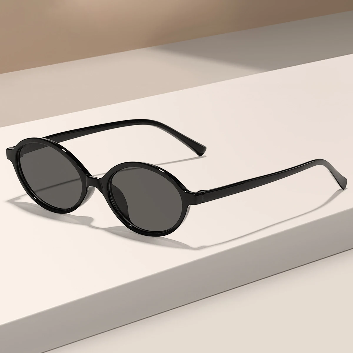 2025 New Elliptical Small Frame Bookworm Fashion Trendy For Women's High End Sensation Sunglasses 3