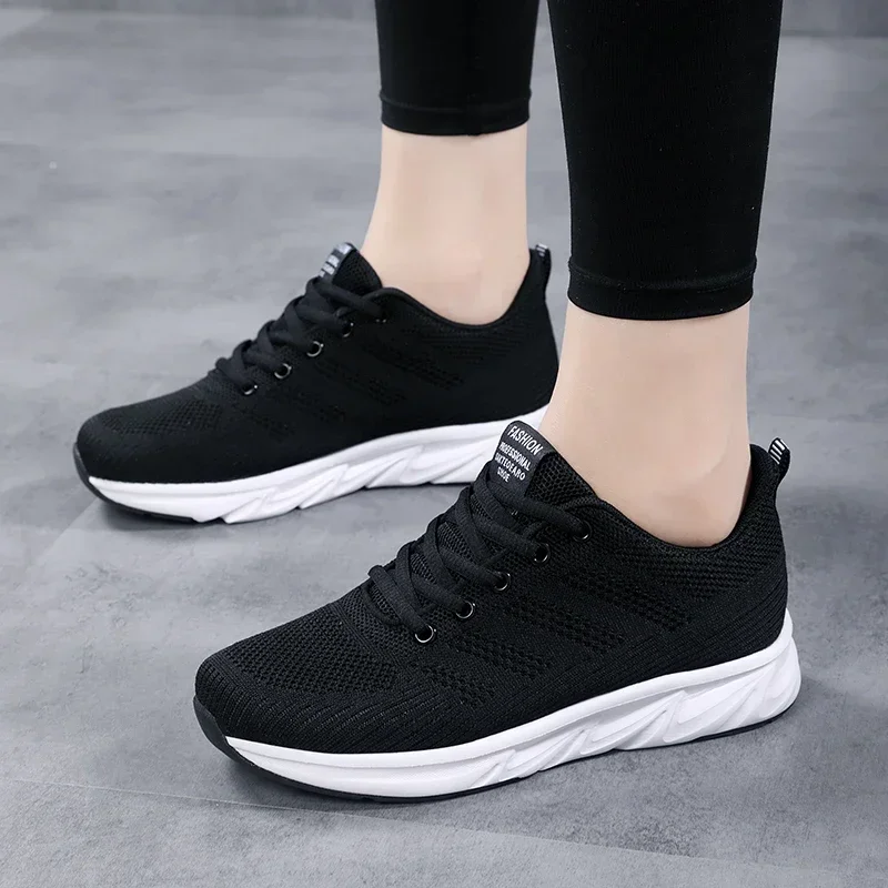 Women Flying Weave Breathable Non-Slip Casual Sneakers Four Seasons All-Match Running Shoes Ladies Comfortable Jogging Shoes