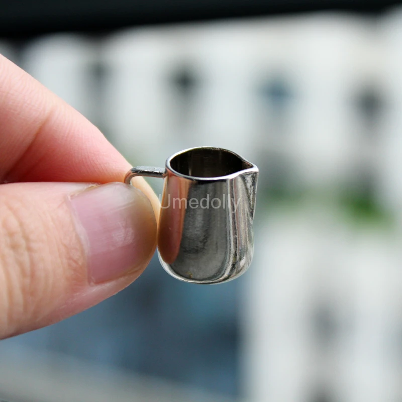 1PCS Metal 1:12 Scale Miniature Dollhouse Pitcher Mini Coffee Pot for Barbies Doll Food Kitchen Accessories Toy