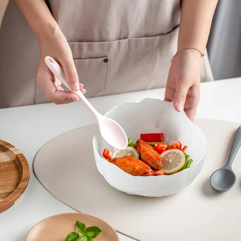 Colored Silicone Spoon Heat-resistant Not Sticky Hangable Bendable Spoon Easy To Clean Non-stick Rice Spoons Kitchen Tableware