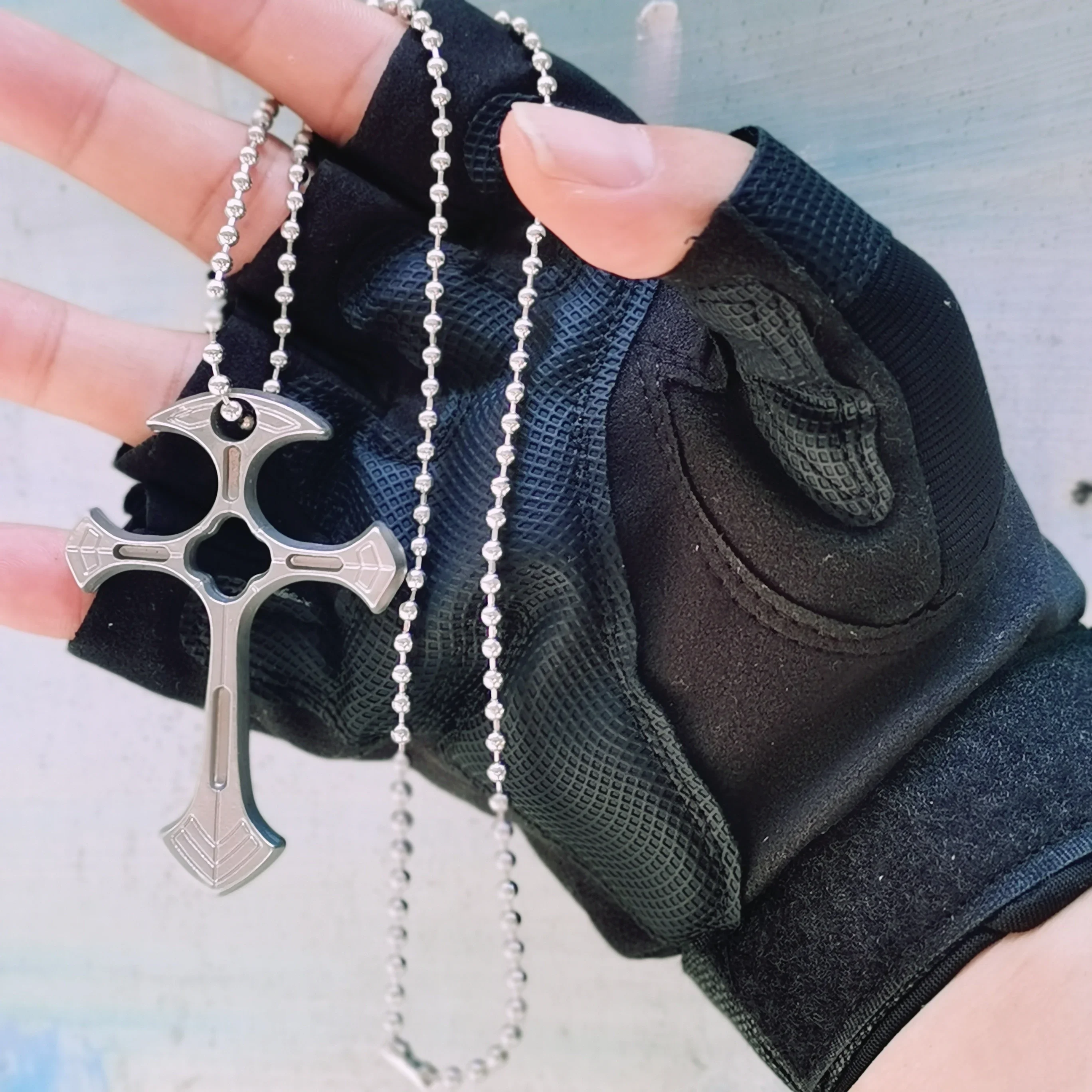 Cross Necklace For Men Self Defense Keychain Accessories With