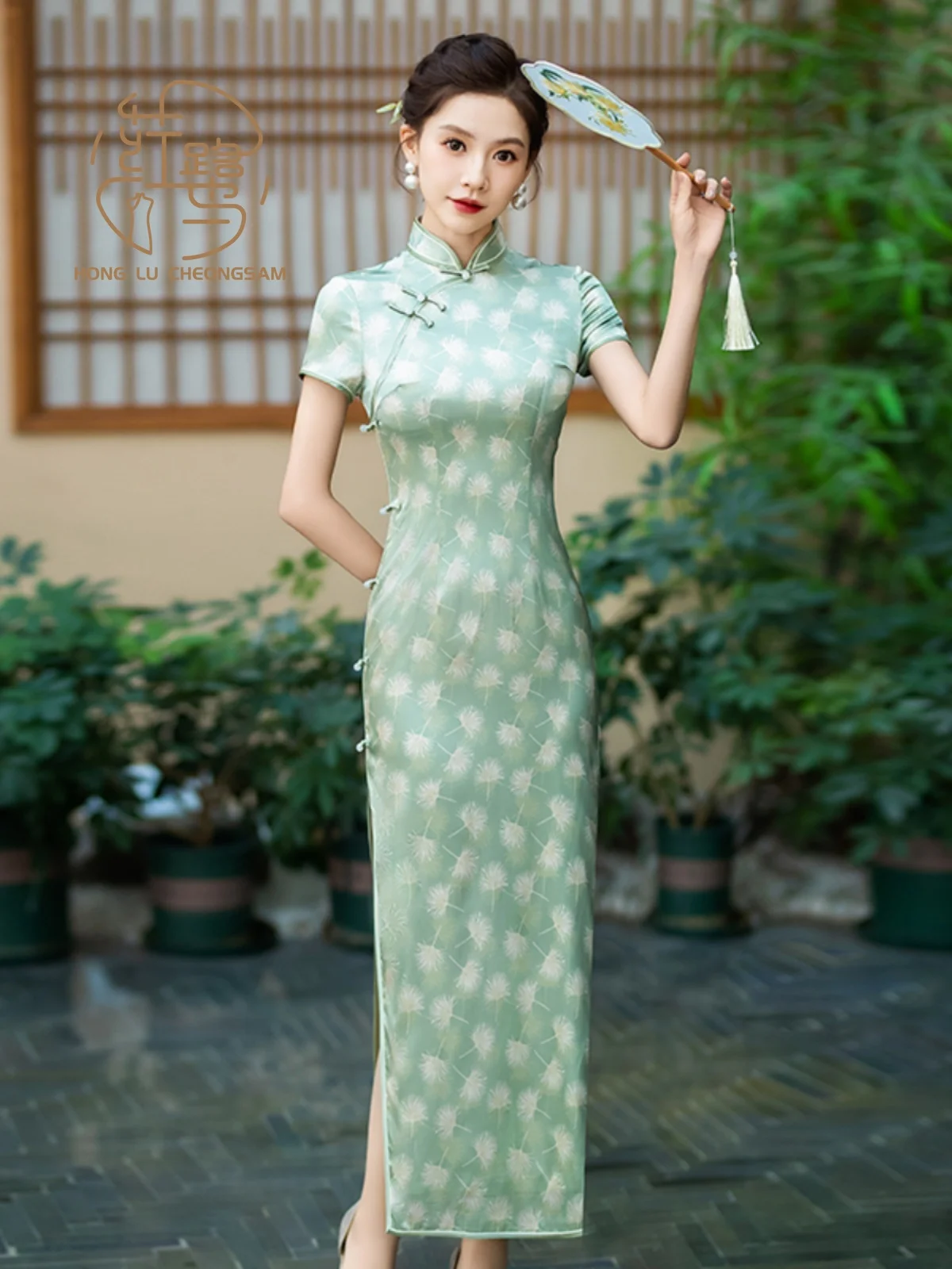 【HONG LU】Handmade Silk Cheongsam High-end Temperament Slimming Style Does Not Pick Age Banquets Daily Qipao Dress