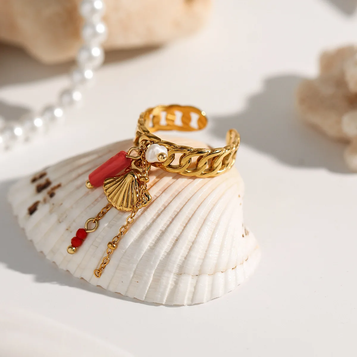Personality Rock Tassels Chain Splicing Scallop Shell Open Ring Imitation Pearl Red Beads Knuckle Ring Daily Versatile Jewelry