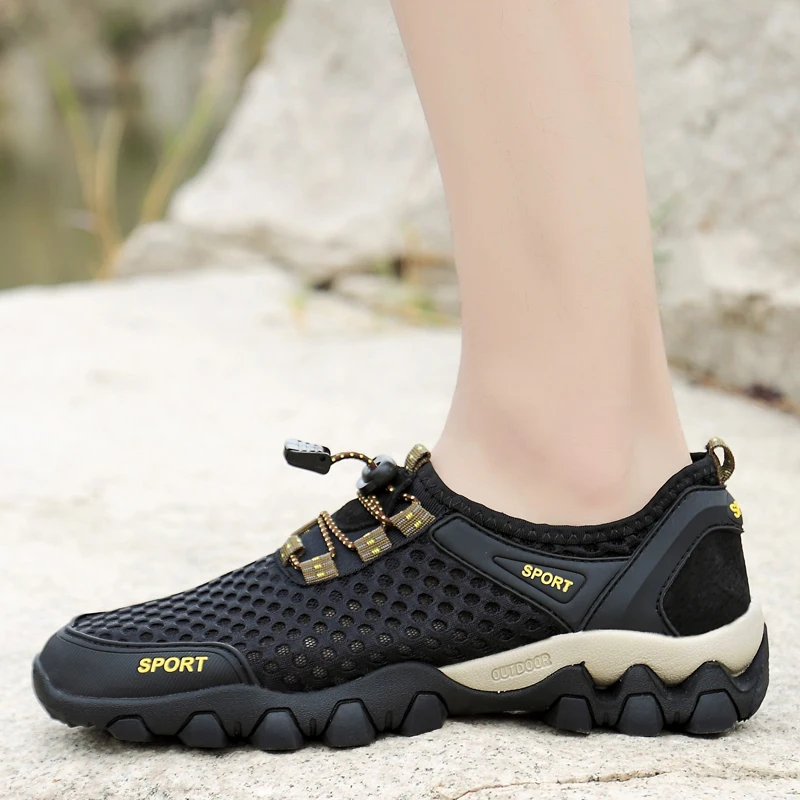 Men's Fashion Breathable Sneakers Climbing Hiking Shoes Men's Outdoor Beach Waders Mesh Hiking Shoes for Men Sprots Shoes