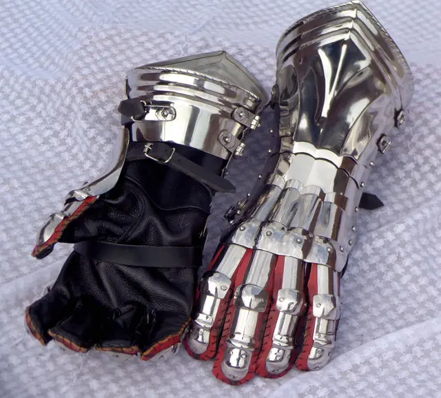 Medieval Gothic Armor Steel Gauntlet Armour with Leather Gloves