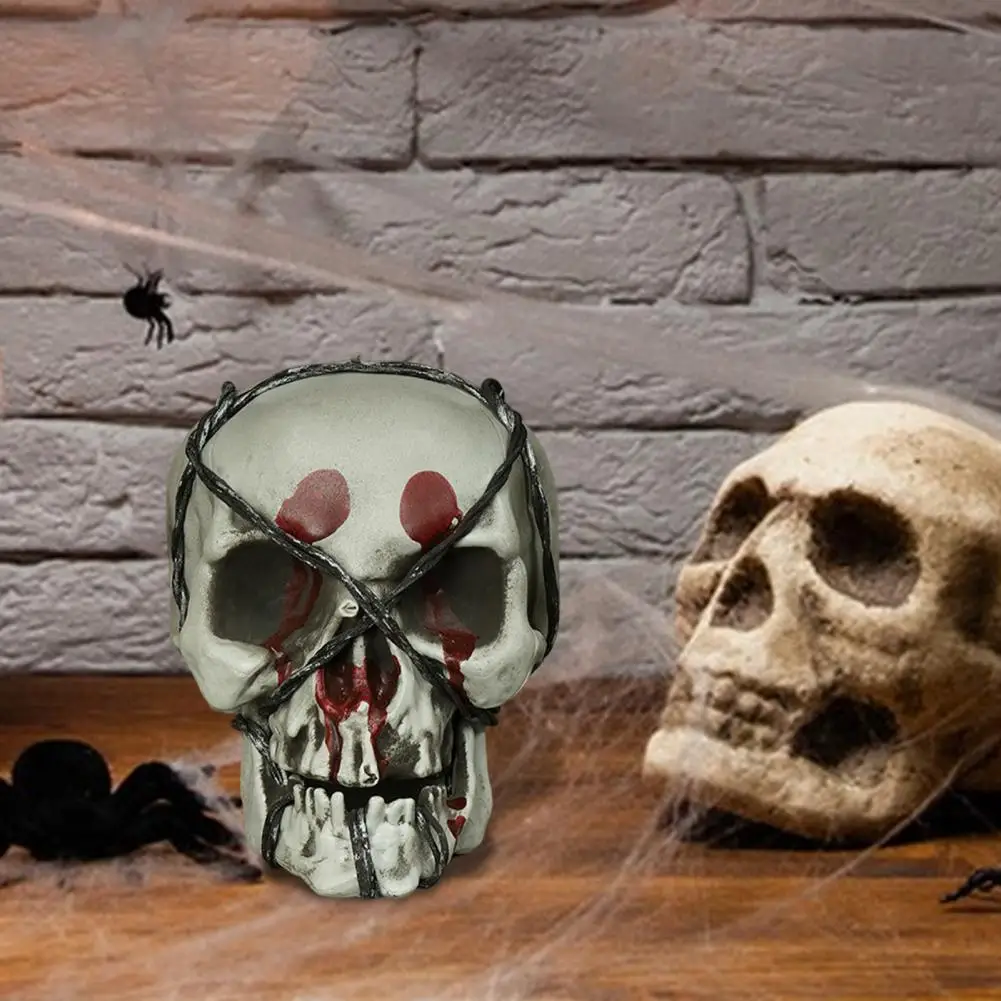 

Life Size Skull Figure Spooky Halloween Decor Realistic Life-size Skull Prop Sculptures for Haunted Houses Parties Halloween