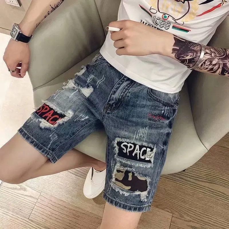 Wholesale 2022 New Summer Ripped Hole Denim Jeans Men's Korean Brand Half Cropped Pants Scraped Personalized Beggar Short Pants