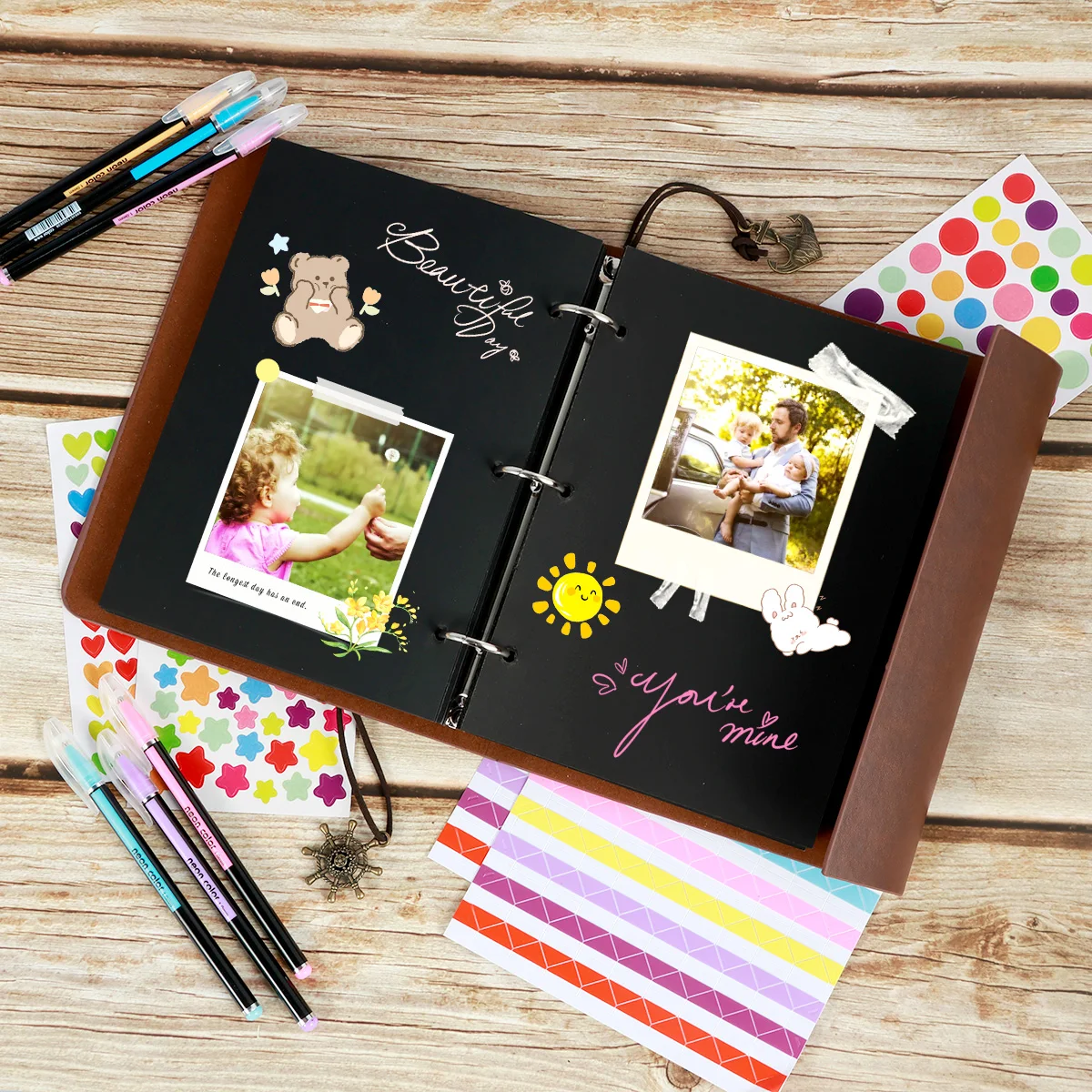 

Scrapbook Album 60 Pages PU Leather DIY Photo Album Travelling Journal Scrapbook Album with 12 Colorful Pens Stickers Unique