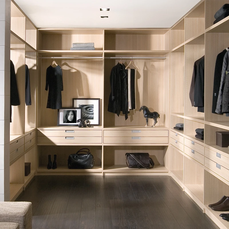 L Shaped Walk In Closet Design Ideas