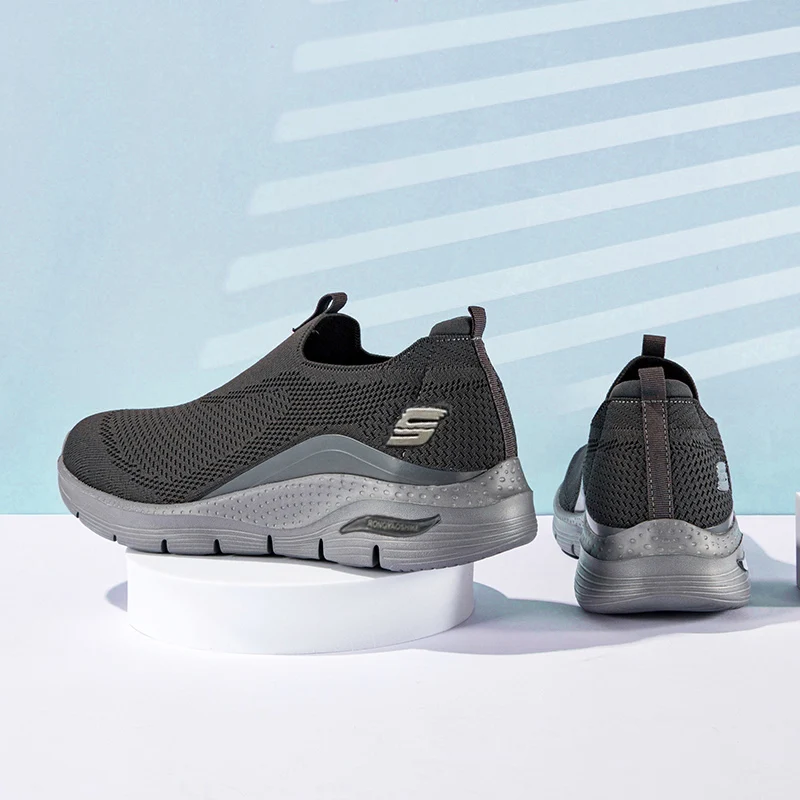 2025 Breathable Mesh Fabric Flyweave Shoes Men Elderly Four Seasons Anti-slip Shoes Men Healthy Step 5