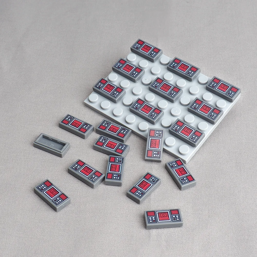 MOC 10PCS Gedruckt 3069 1X2 3069 Ziel Bildschirm Muster Maschine Bausteine 3069pb0777 Ziegel Partikel DIY Spielzeug Kinder geschenke