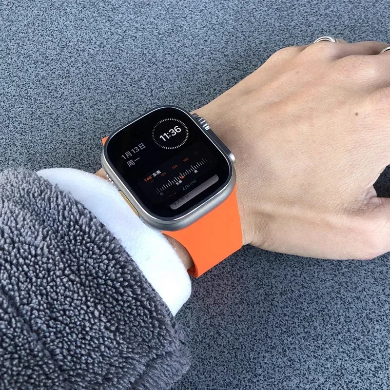 Magnetic Strap for Apple Watch Band 44mm 45mm 40mm 46mm 41mm 42 mm 38 Silicone Bracelet iWatch Series 10 9 8 7 6 Se Ultra 2 49mm