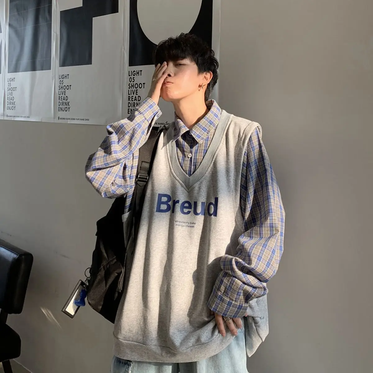 Hong Kong Style Ins Fake Two Sweaters Men's Spring and Autumn Loose Plaid Shirt Jacket Korean Version Chaopai Students' Clothes