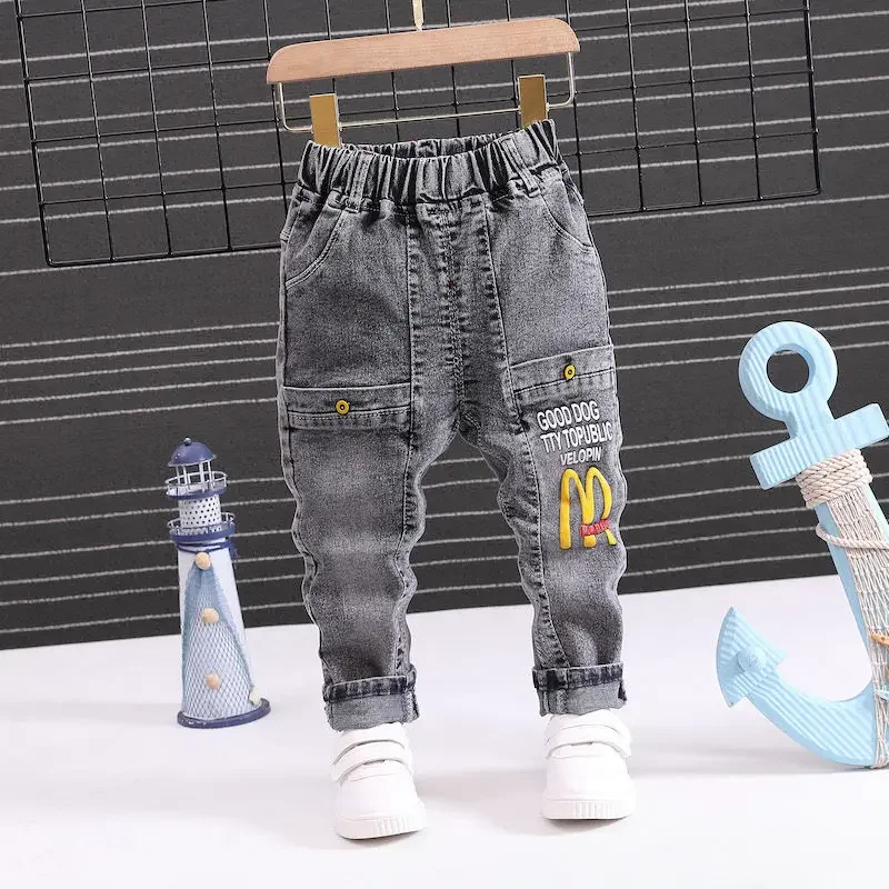 

2024 Spring Fashion Boys Jeans Baby casual Pants Cartoon letters Kids Elasticity Jean Boy Trousers Autumn Children Denim 1-7Y