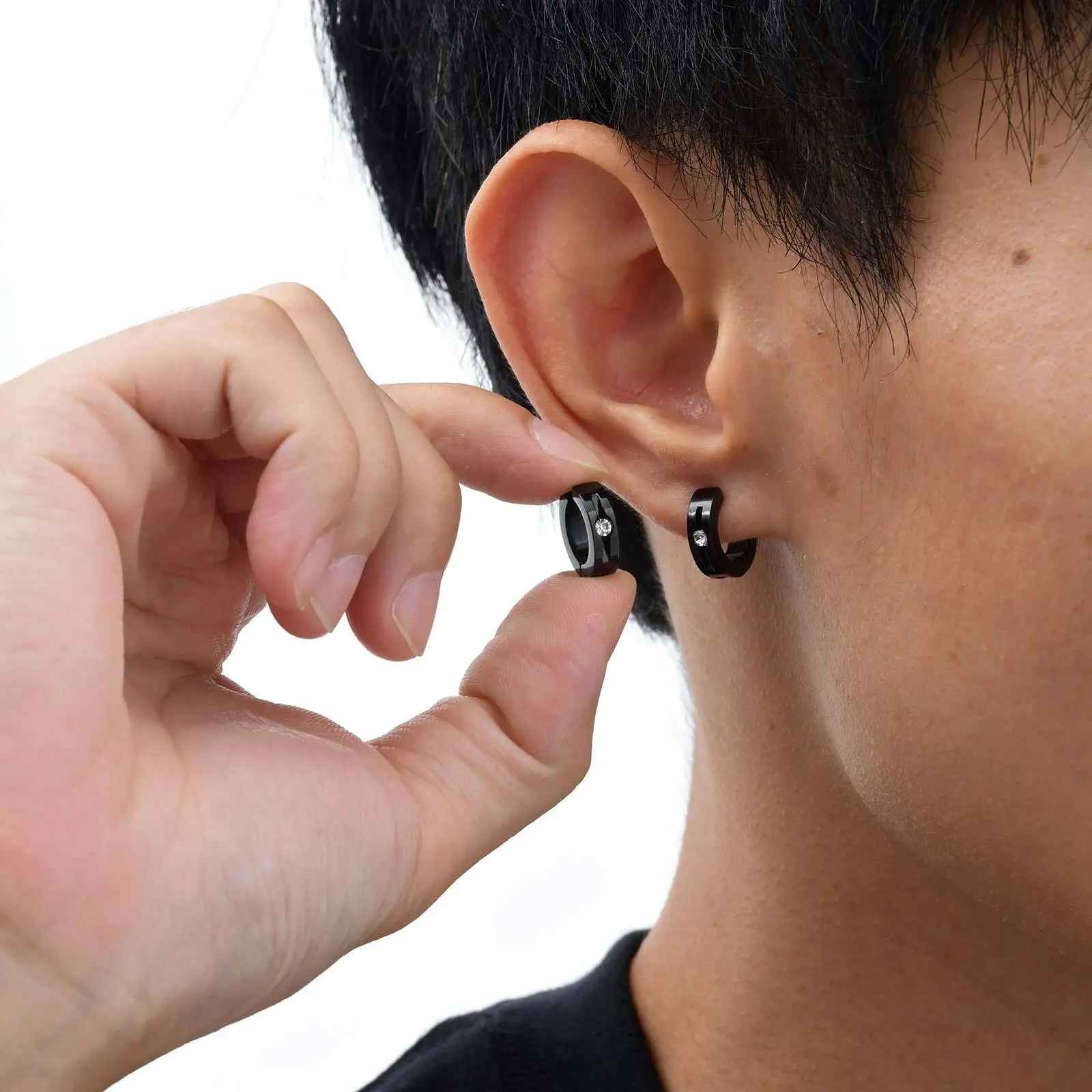 Simple Black Ear Clip for Men Boys,Anti Allergy Stainless Steel Circle Hoop Earring，Non Perforated Ear Jewelry