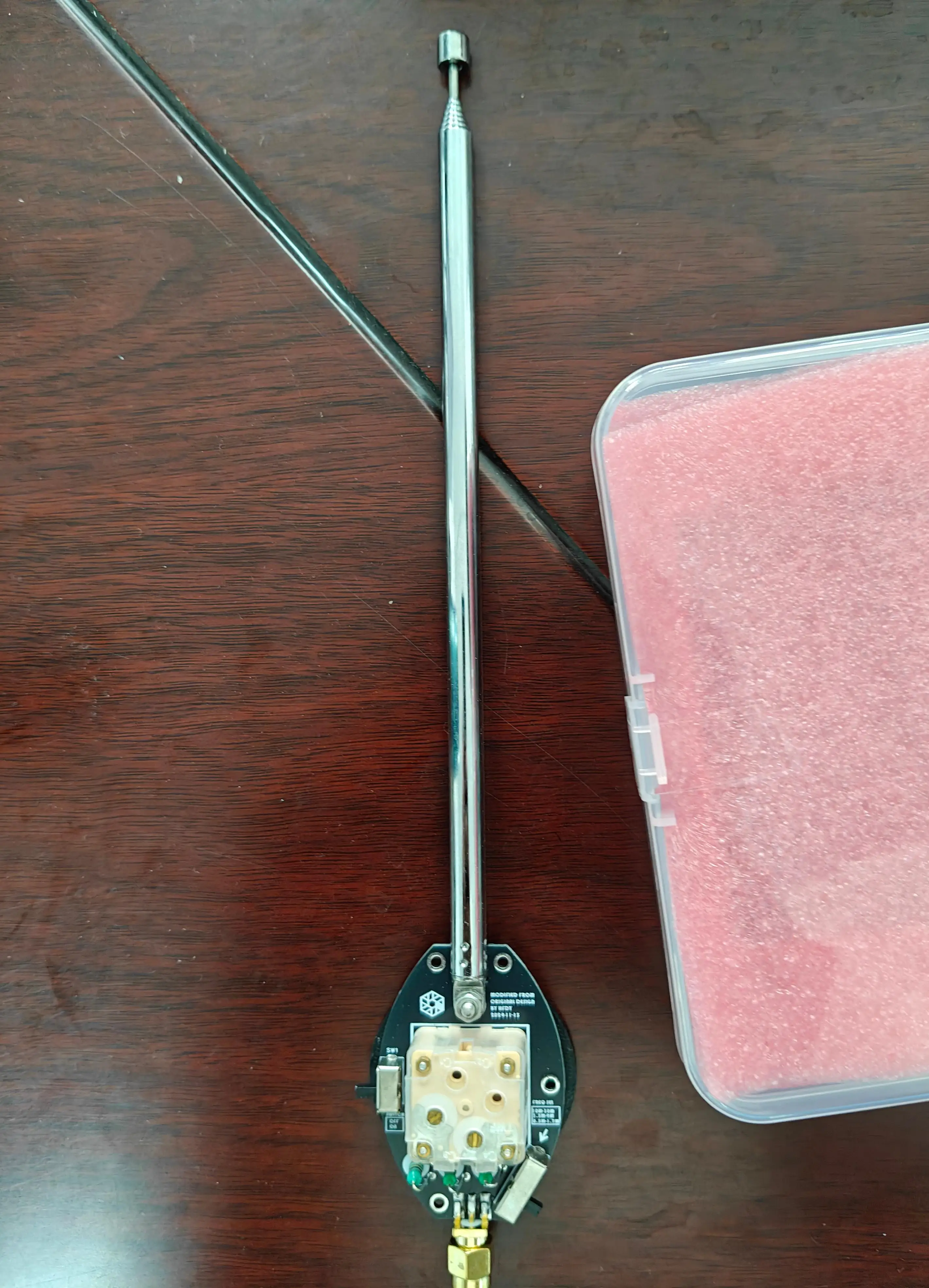 오리지널 DIY 풀 밴드 V5E 라디오 키트: FM, MW, AM, SW 및 항공 주파수를 지원하며 USB 연결 가능