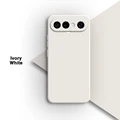 Lvory White