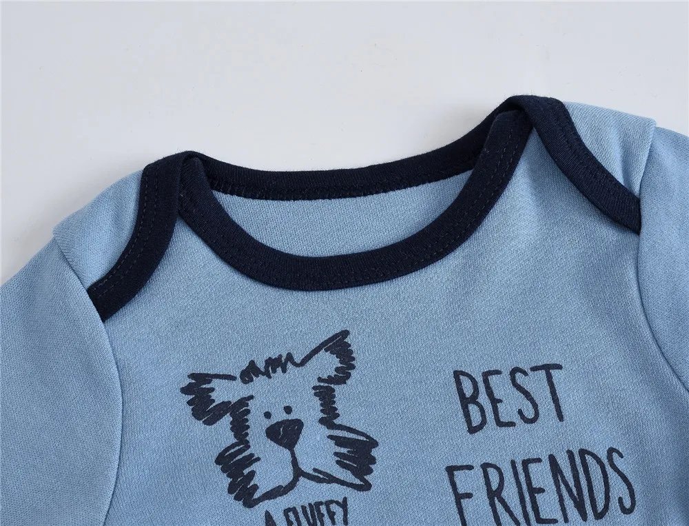 Comfortable and stylish 3-piece bodysuit set for babies. Made from 100% cotton, these long sleeve jumpsuits feature a cute cartoon print. Perfect for 0-12 months.