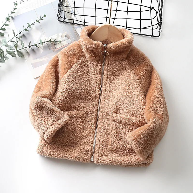 ���� �ƿ��� �� ���� 1 7 �� ĳ�־� ������ ��Ʈ ������ �Ƿ� ������ ���� �ǻ� �ҳ� �ǻ�