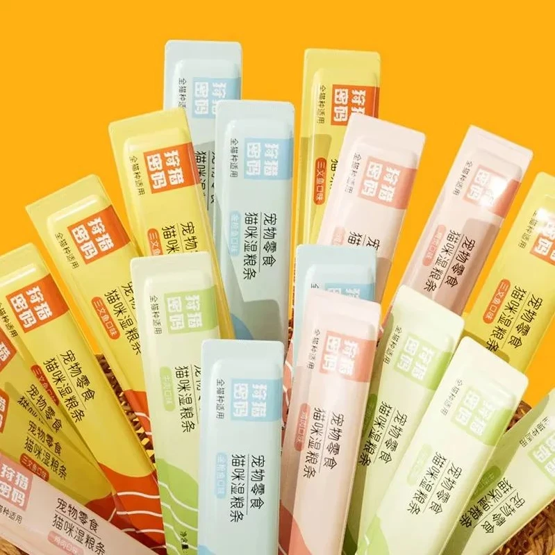 Cat Wet Food 10pcs Cat Strips Pet Snacks 15g/Stripe Various Flavors Nutritious Protein Wet Cat Food Universal Snacks Fatty Gills Wet Food
